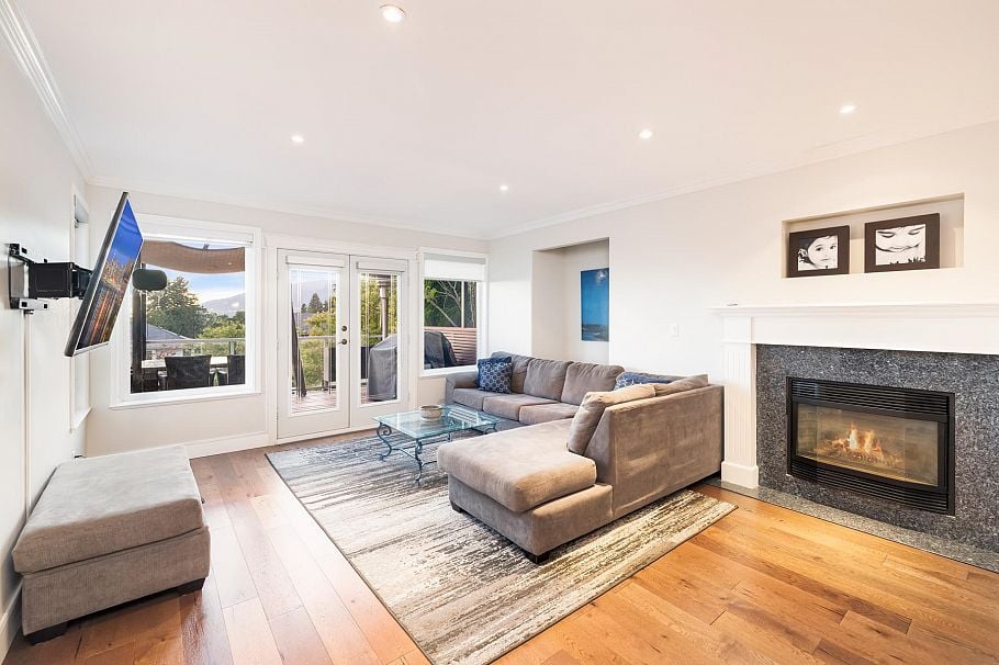 4350 Starlight Way North Vancouver, BC - 21