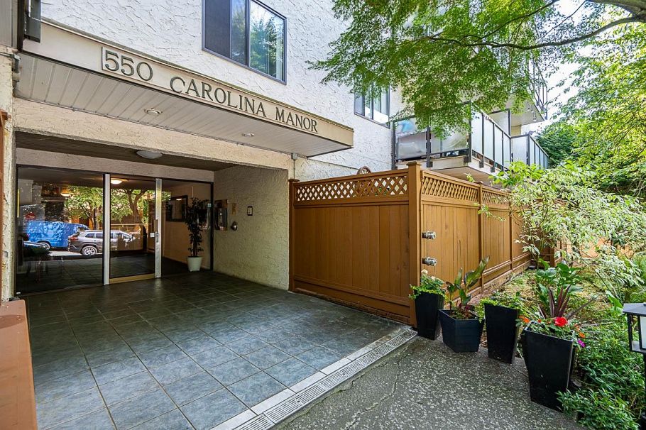 103 550 E 7th Avenue Vancouver, BC - 4