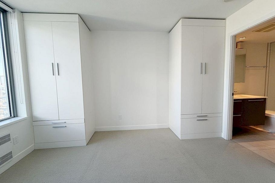 2504 8131 Nunavut Lane Vancouver, BC - 14