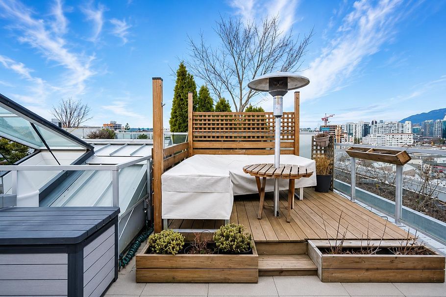 708 384 E 1st Avenue Vancouver, BC - 25
