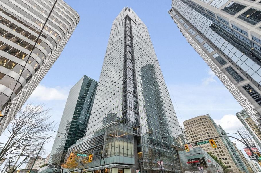 3305 1111 Alberni Street Vancouver, BC - 1