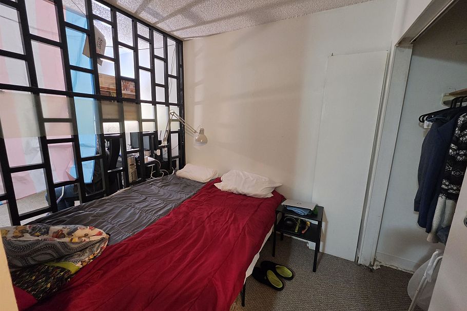211 1440 E Broadway Vancouver, BC - 16