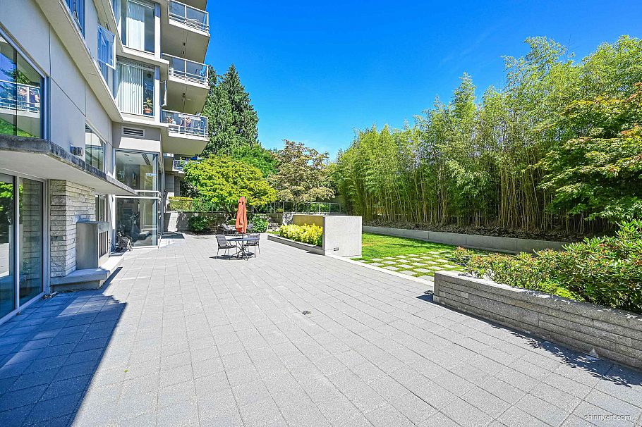 803 2688 West Mall Vancouver, BC - 31