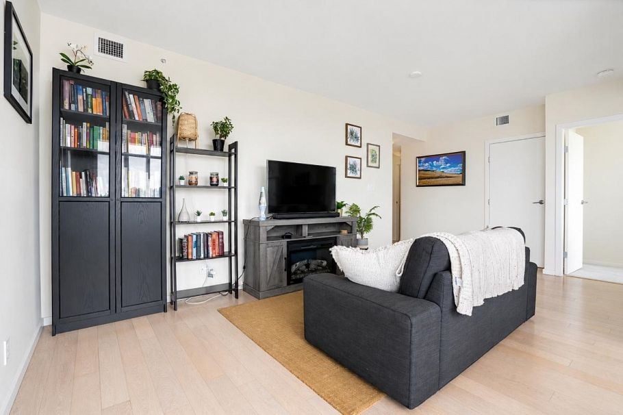 1102 89 W 2nd Avenue Vancouver, BC - 7