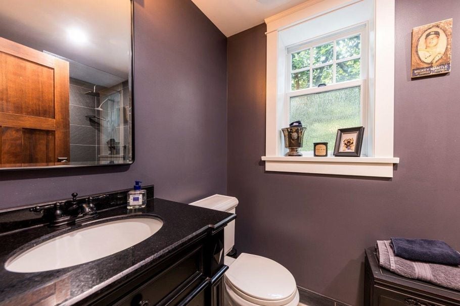461 E St. James Road North Vancouver, BC - 28