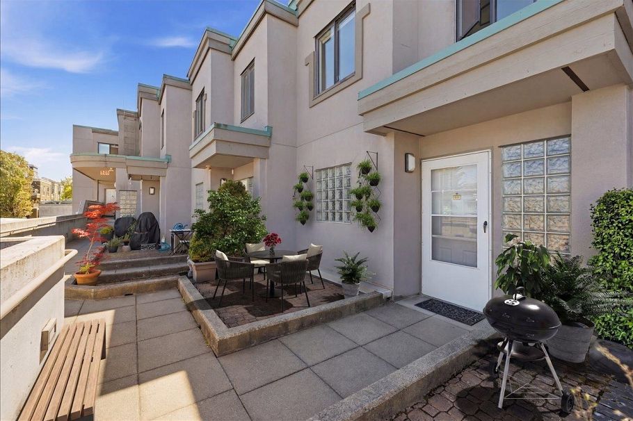 203 3368 Main Street Vancouver, BC - 17