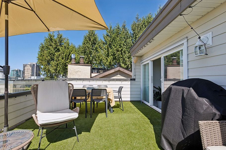 3 270 E 3rd Street North Vancouver, BC - 20