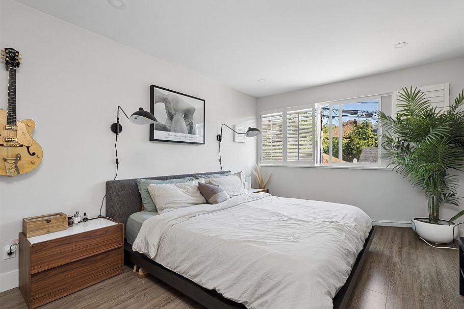 3 270 E 3rd Street North Vancouver, BC - 7
