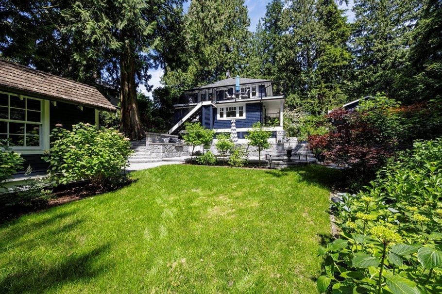 461 E St. James Road North Vancouver, BC - 37