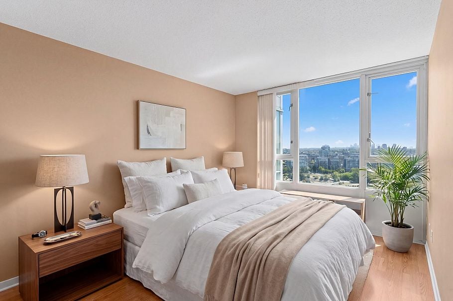 2505 1033 Marinaside Crescent Vancouver, BC - 11