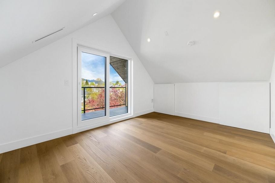 1 950 W 17th Avenue Vancouver, BC - 21