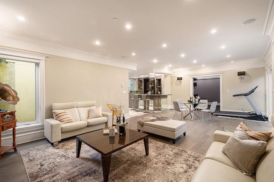 1461 W 47th Avenue Vancouver, BC - 28