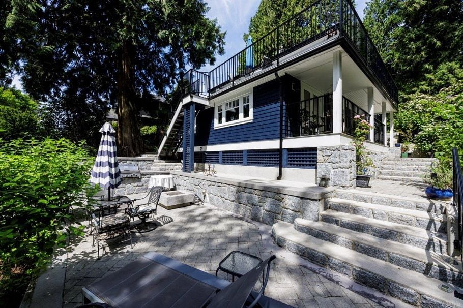 461 E St. James Road North Vancouver, BC - 34