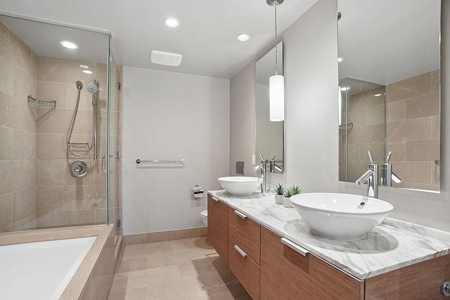 3305 1111 Alberni Street Vancouver, BC - 25