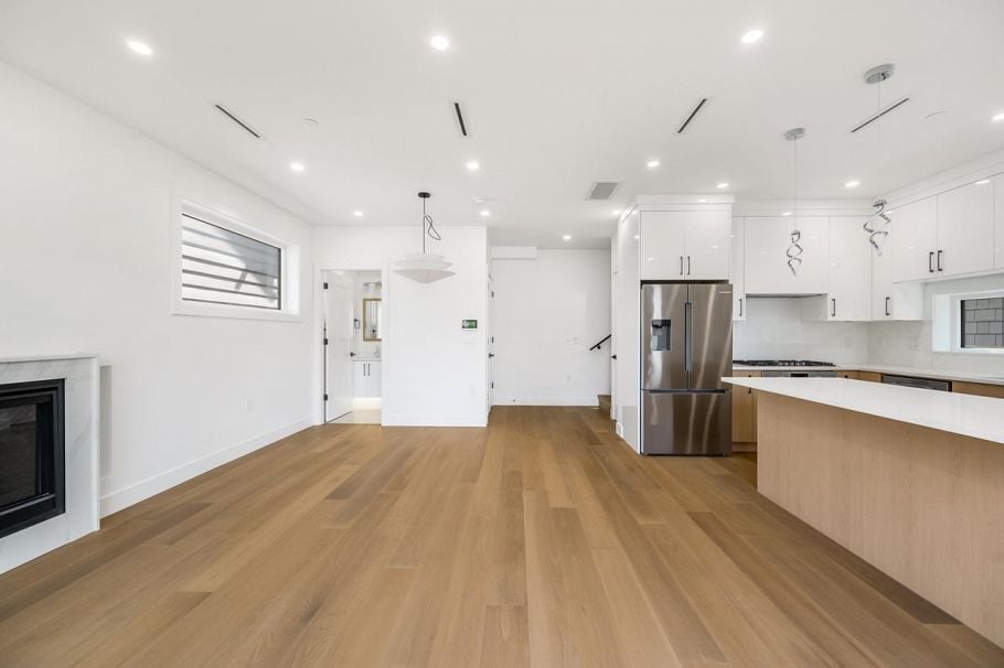 1 950 W 17th Avenue Vancouver, BC - 15