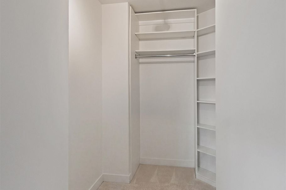 603 408 Lonsdale Avenue North Vancouver, BC - 34