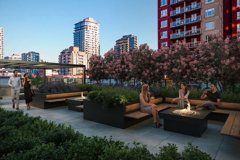 302 128 W 15th Street North Vancouver, BC - 4