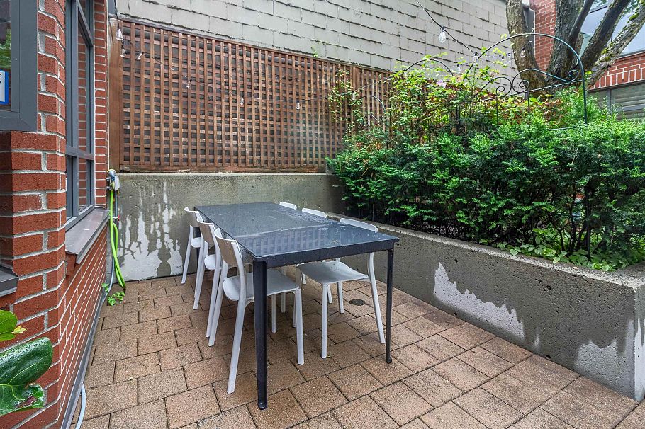 822 W 6th Avenue Vancouver, BC - 23