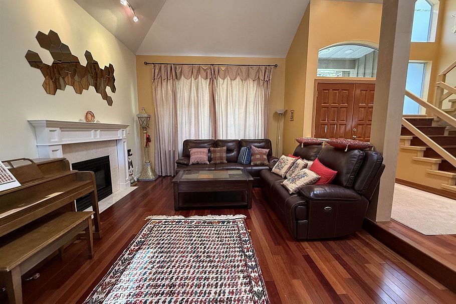3938 Braemar Place North Vancouver, BC - 5