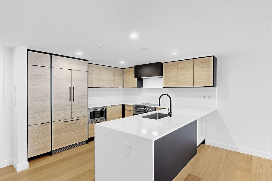 202 6485 Manitoba Street Vancouver, BC - 19
