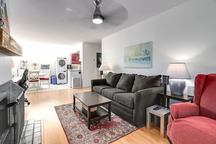 311 1420 E 8th Avenue Vancouver, BC - 3