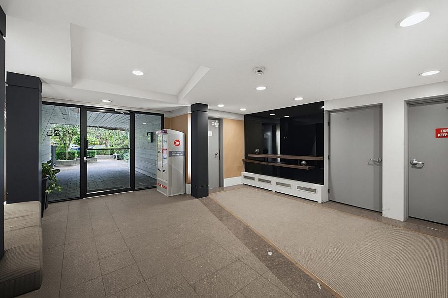 301 2125 W 2nd Avenue Vancouver, BC - 26