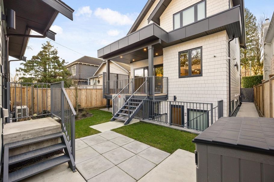 6408 Vine Street Vancouver, BC - 39