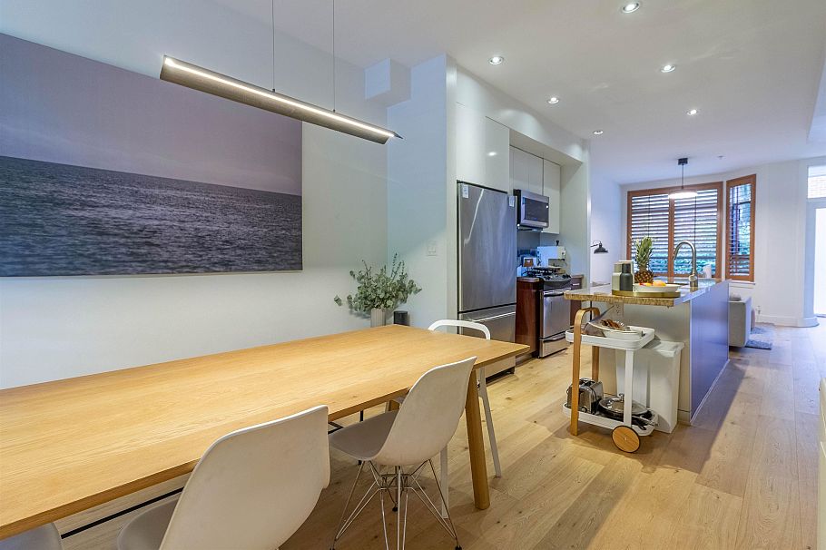 822 W 6th Avenue Vancouver, BC - 2