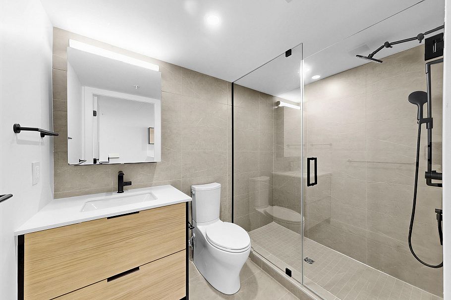 202 6485 Manitoba Street Vancouver, BC - 22