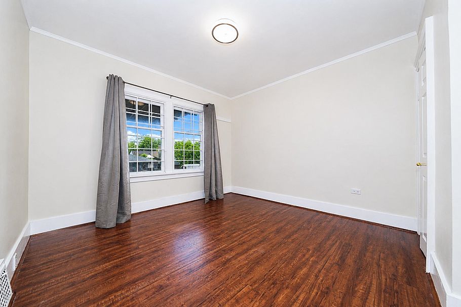 1225 W 26th Avenue Vancouver, BC - 18