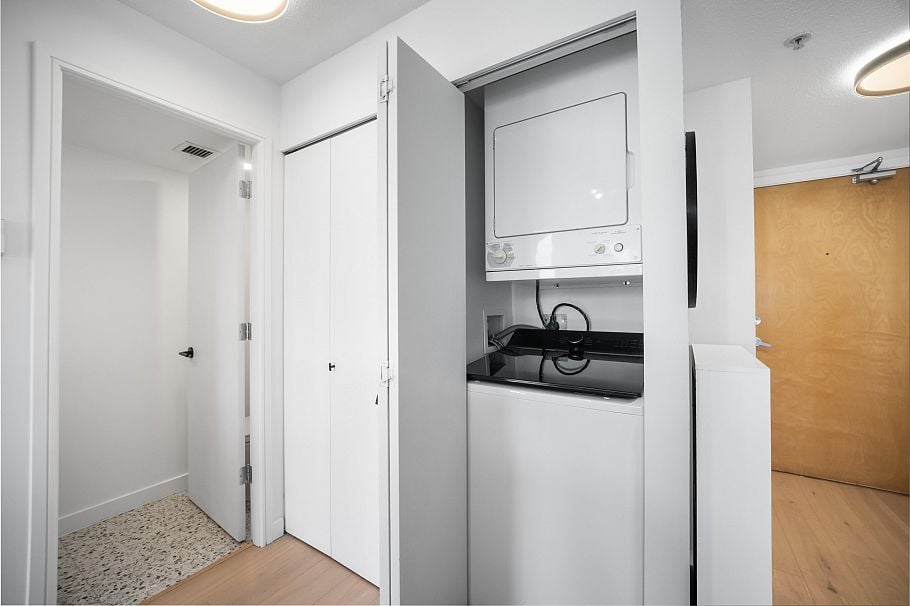 1003 1723 Alberni Street Vancouver, BC - 25