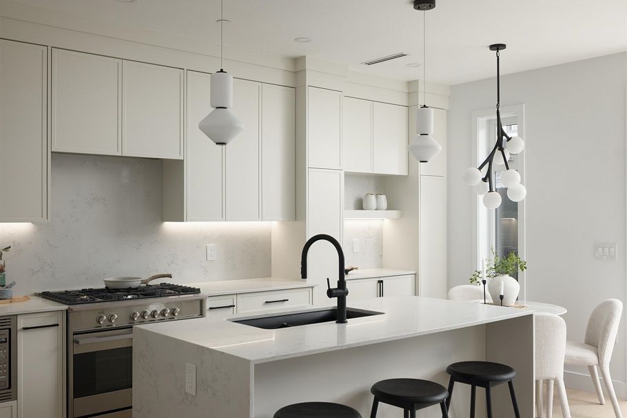 4 419 W 23rd Avenue Vancouver, BC - 2