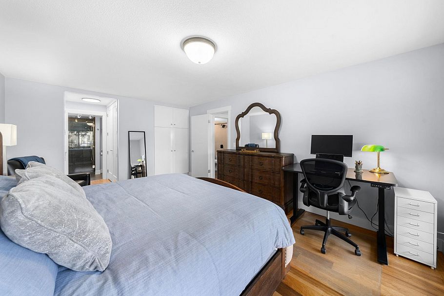 203 1066 W 13th Avenue Vancouver, BC - 20