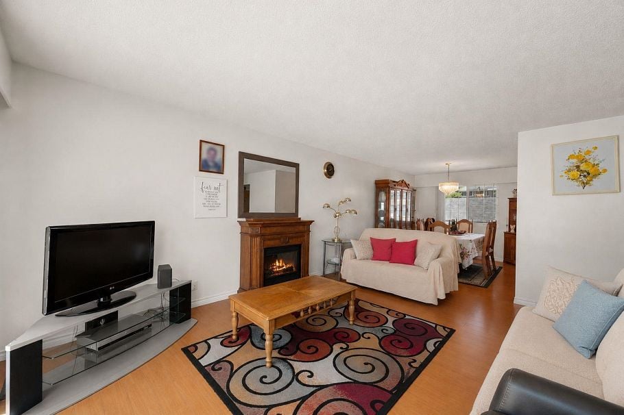 1457 SE Marine Drive Vancouver, BC - 5