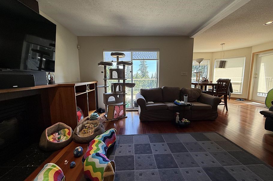3938 Braemar Place North Vancouver, BC - 16