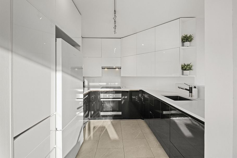 603 408 Lonsdale Avenue North Vancouver, BC - 14