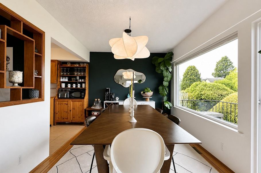 3578 W 15th Avenue Vancouver, BC - 12