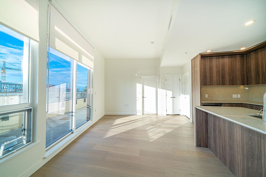 506 5212 Cambie Street Vancouver, BC - 3