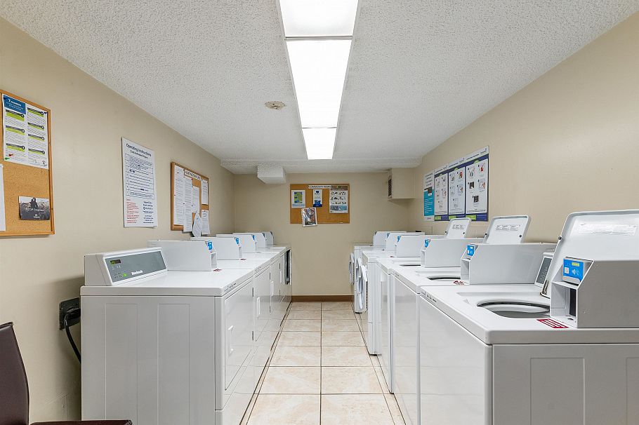 406 1816 Haro Street Vancouver, BC - 17