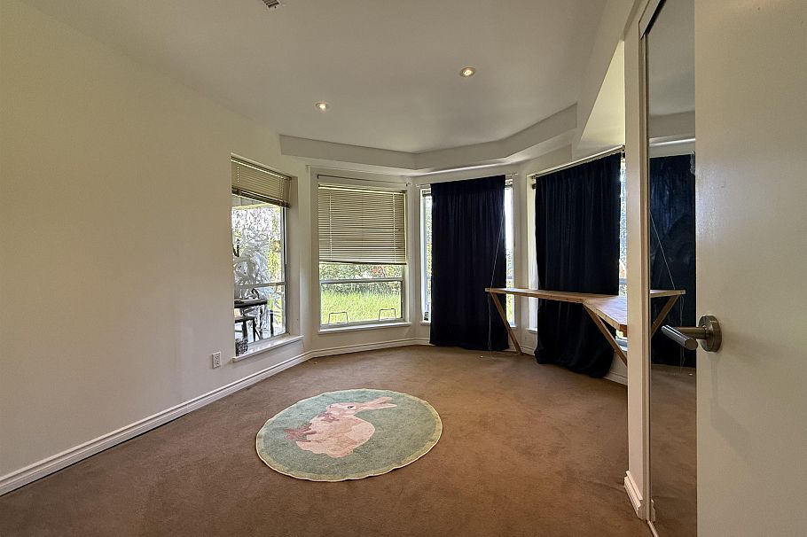 3938 Braemar Place North Vancouver, BC - 27