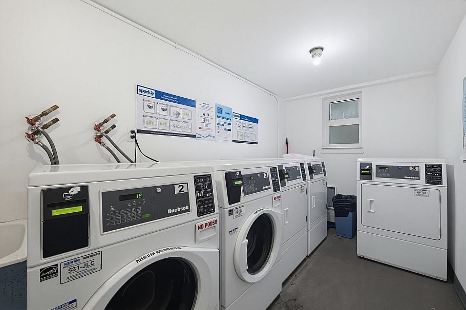 301 2125 W 2nd Avenue Vancouver, BC - 22