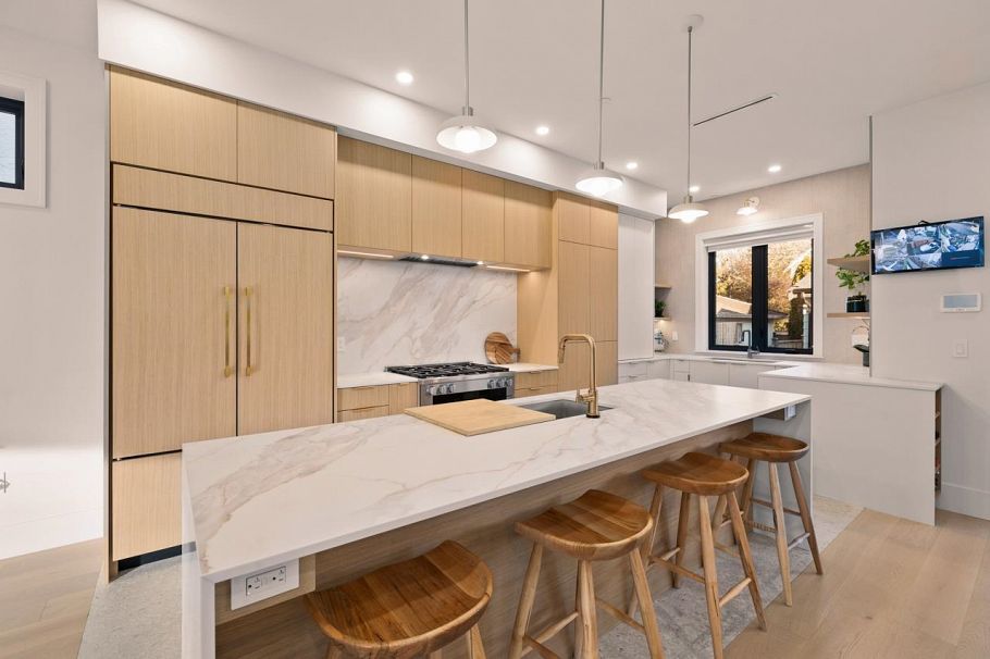 6408 Vine Street Vancouver, BC - 11