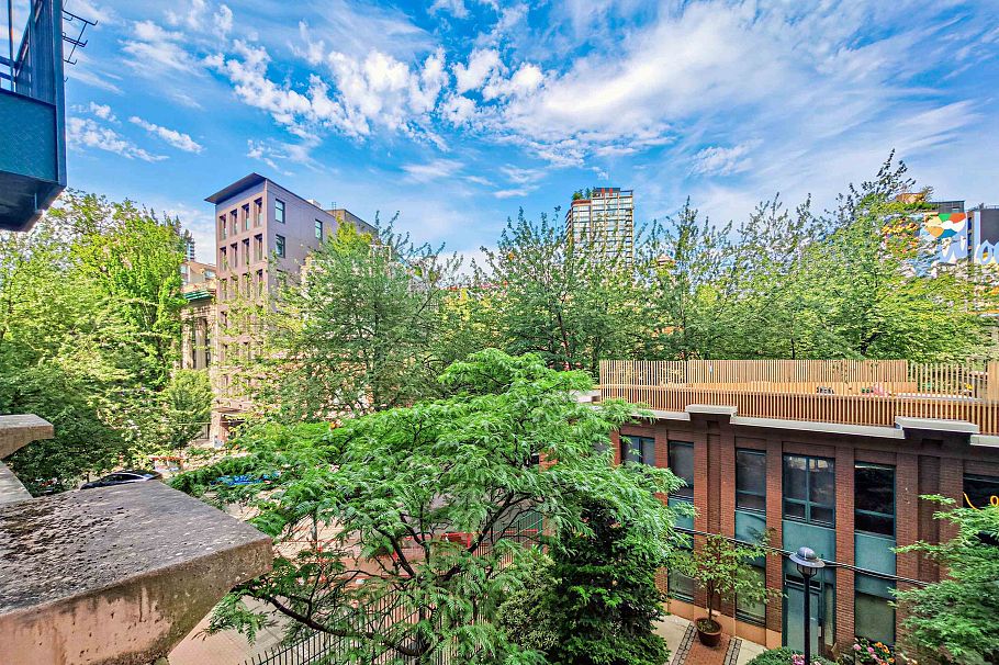 302 22 E Cordova Street Vancouver, BC - 29