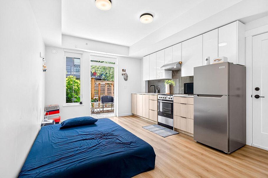 6 237 Ridgeway Avenue North Vancouver, BC - 30
