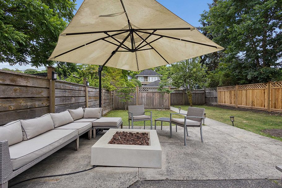 2966 W 33rd Avenue Vancouver, BC - 28