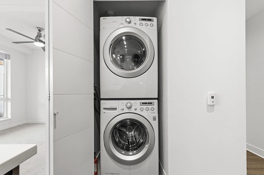 511 733 W 3rd Street North Vancouver, BC - 25