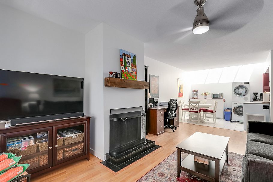 311 1420 E 8th Avenue Vancouver, BC - 6