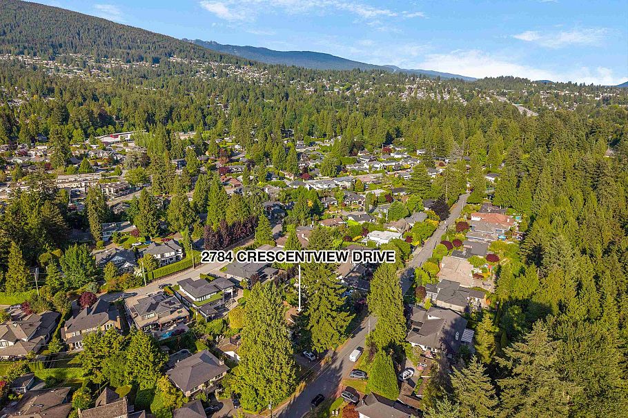 2784 Crescentview Drive North Vancouver, BC - 27