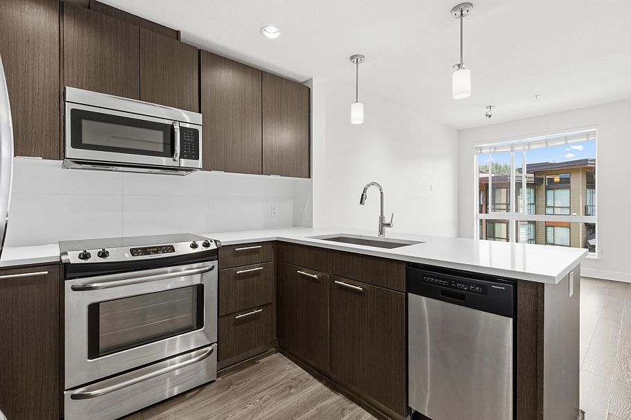 511 733 W 3rd Street North Vancouver, BC - 4