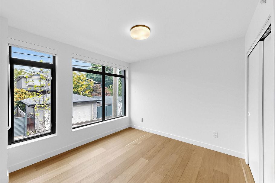 202 6485 Manitoba Street Vancouver, BC - 10